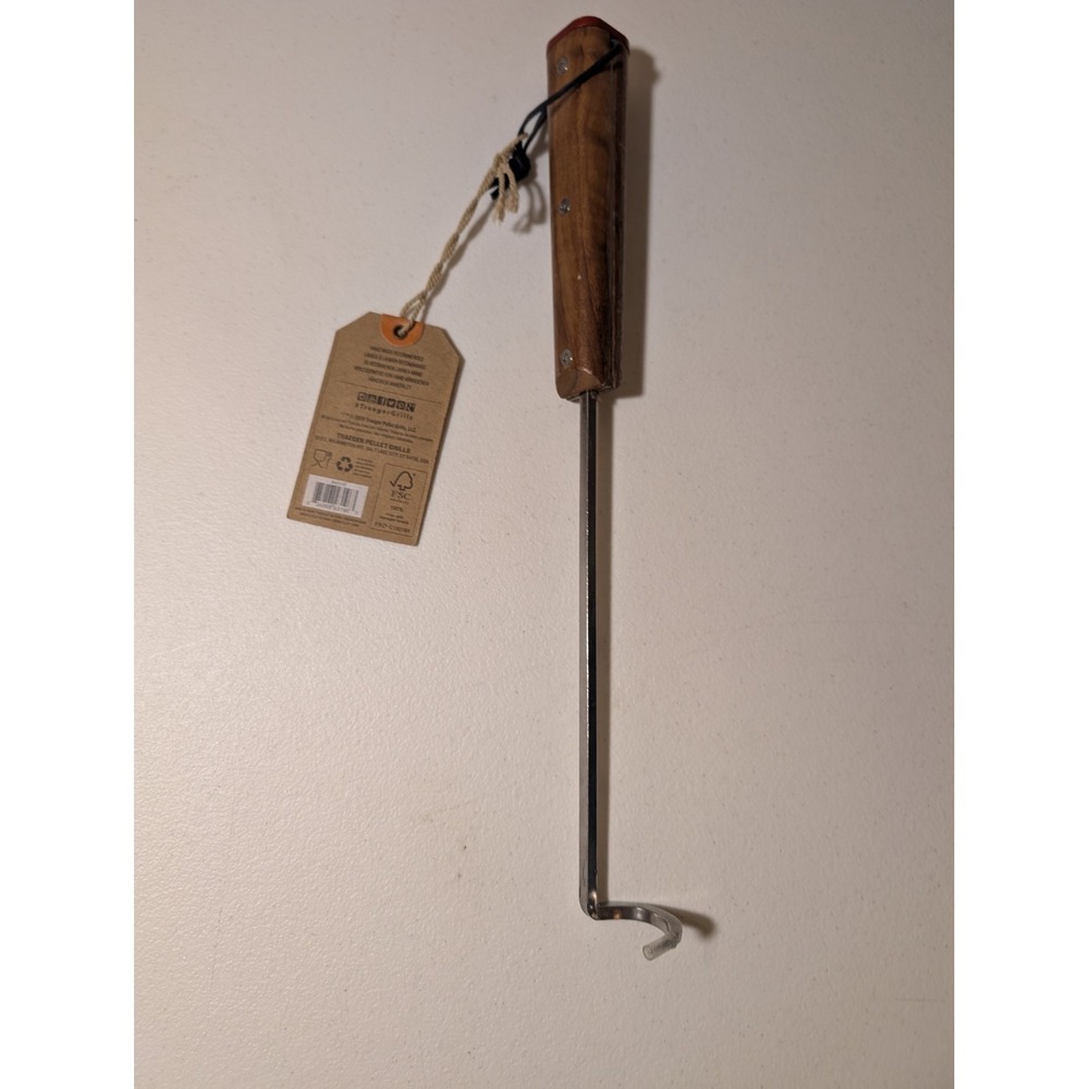 Traeger BBQ Pig Tail Hook Tool | Wood Handle | BAC533 | New w/ Tag | NWT - Picture 2 of 3